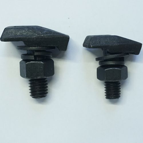 Cóc Kẹp Thang Máy